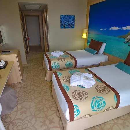 Hotel Izgrev & Aquapark Struga