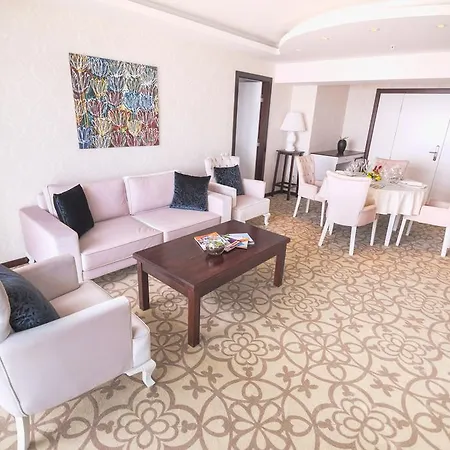 Hotel Izgrev & Aquapark Struga