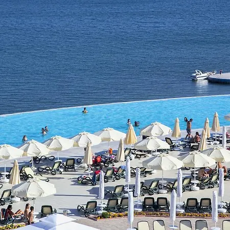 Hotel Izgrev & Aquapark Struga