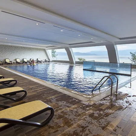 Hotel Izgrev & Aquapark